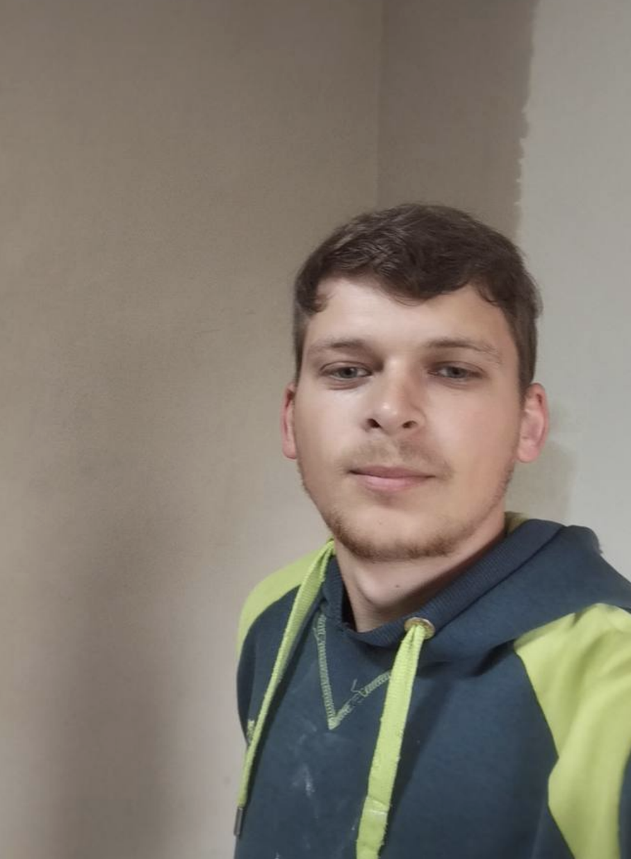 Артем, 27 років